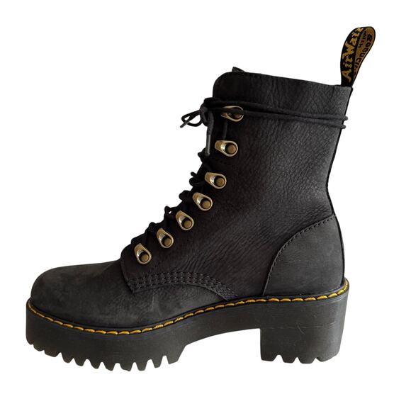 🆕 Dr. Martens Leona Vintage Smooth Leather Heeled Boots